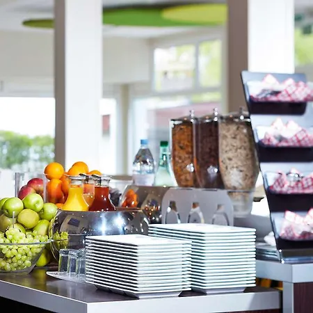 Ibis Styles Nord Hotel 3*